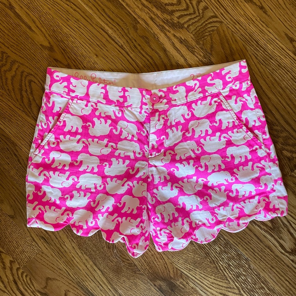 Lilly Pulitzer Elephant shorts size 2